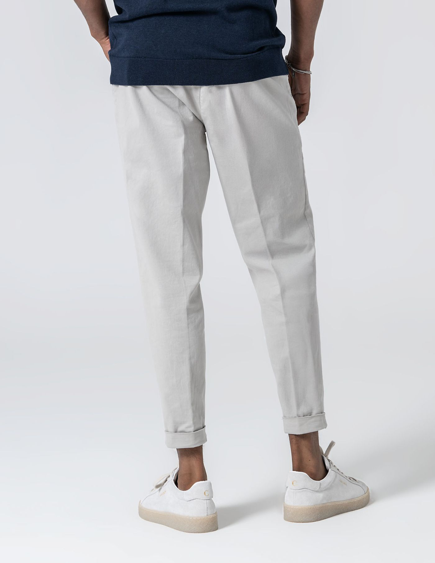 CALÇA CHINO CROPPED FIT VIROLA CINZA CLARO