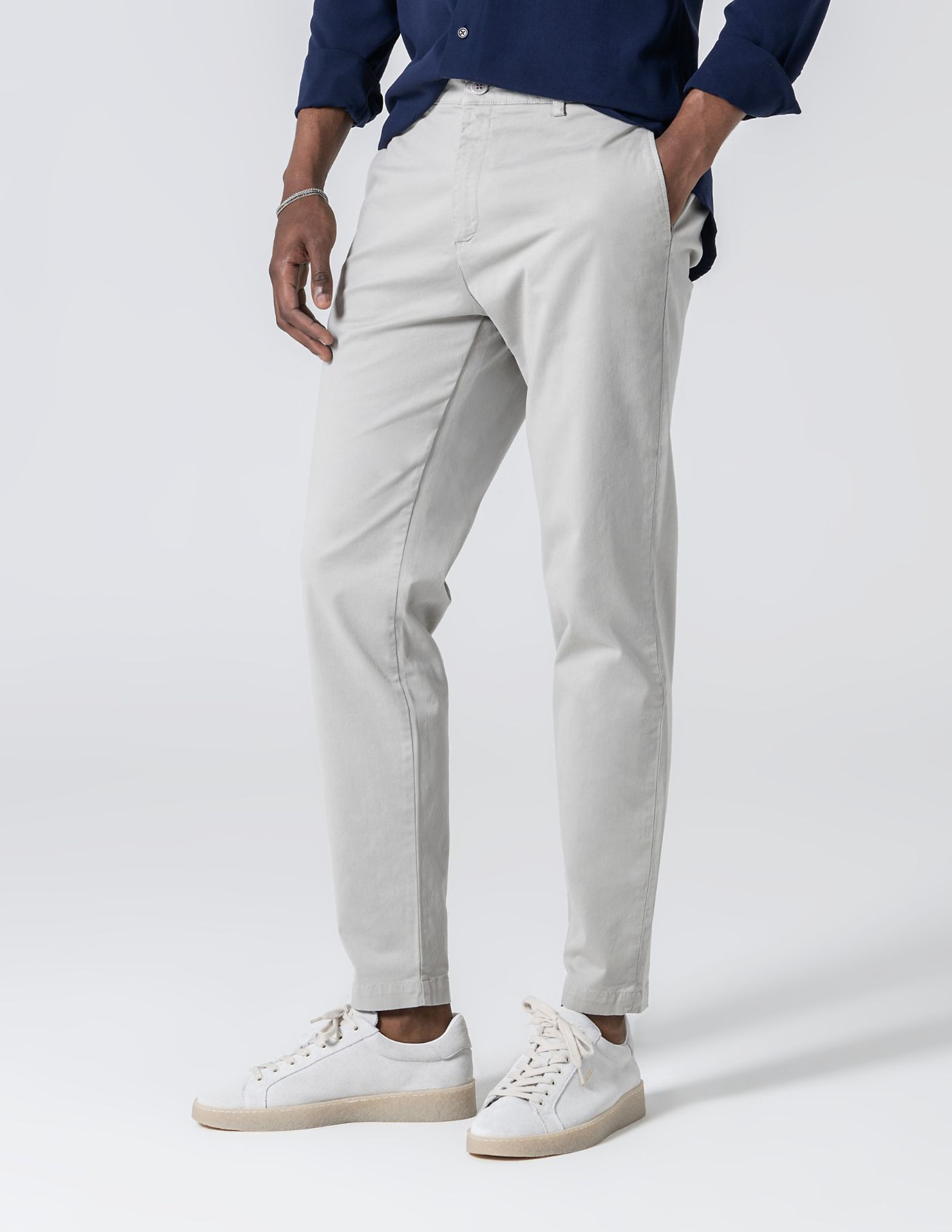 CALÇA CHINO SLIM FIT CINZA CLARO