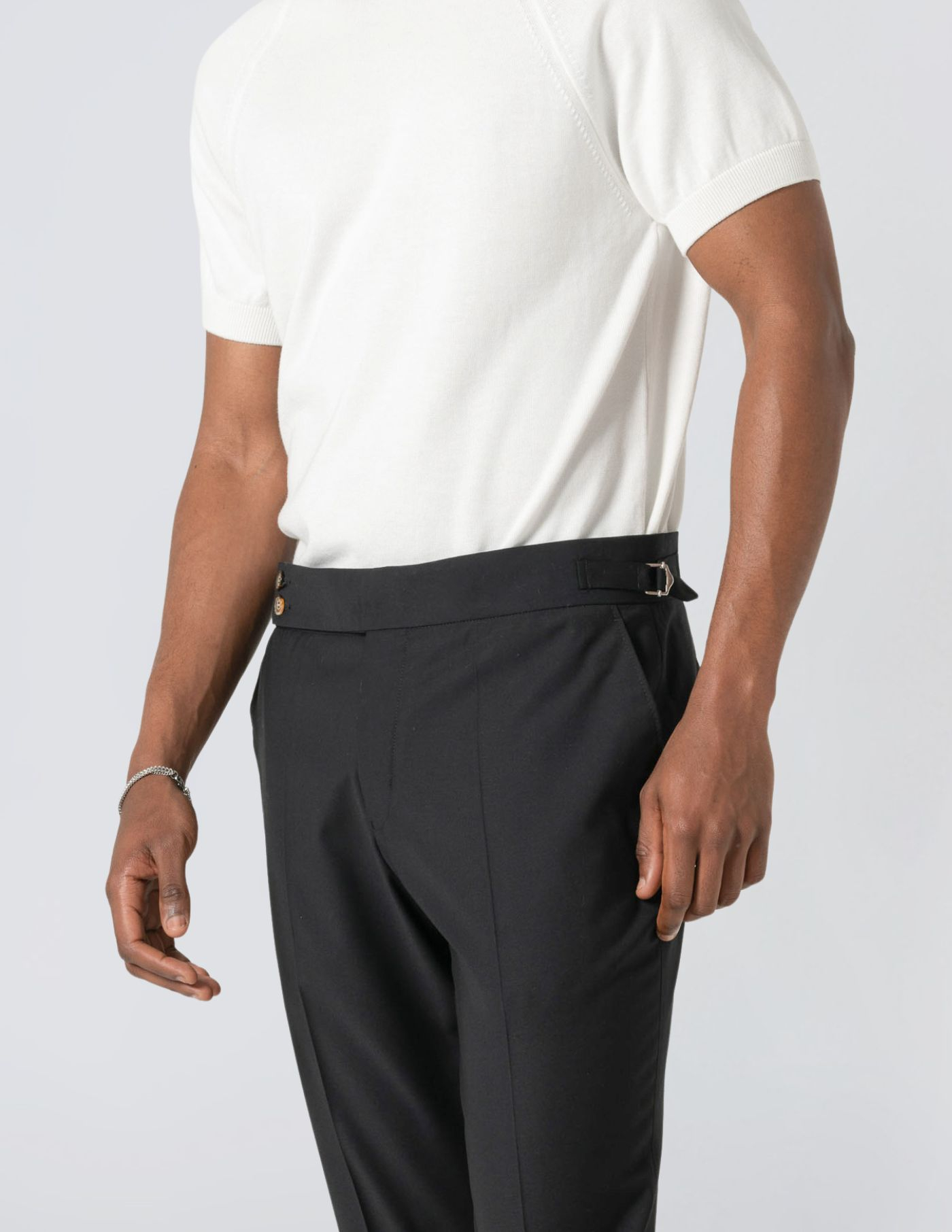 CALÇA DE ALFAIATARIA CINTURA SUBIDA PRETA