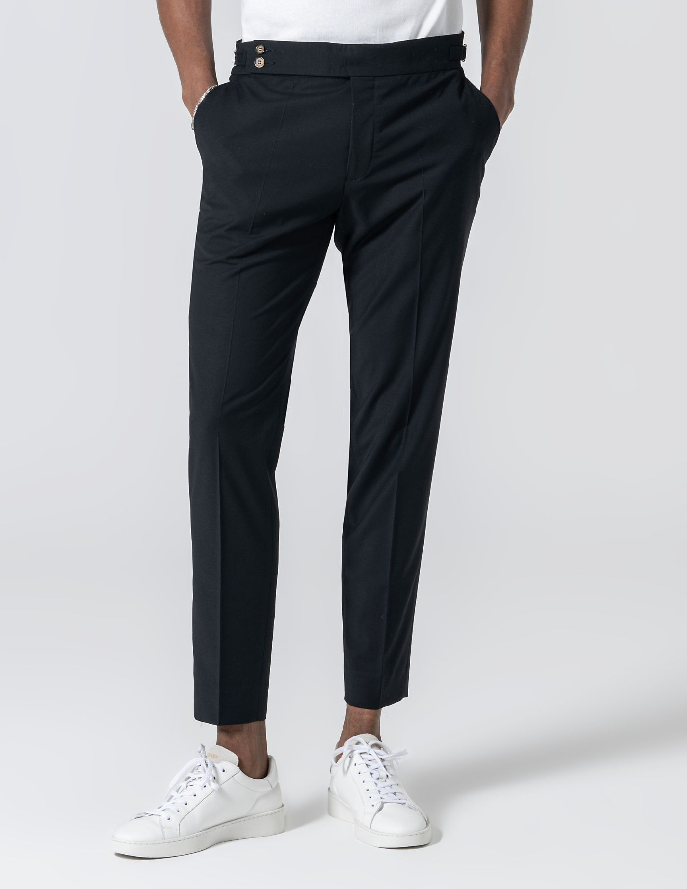 CALÇA DE ALFAIATARIA CINTURA SUBIDA PRETA