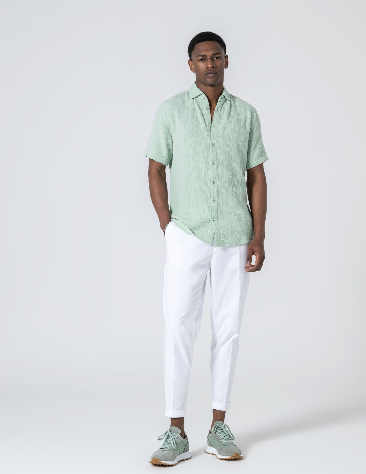 CAMISA MUSSELINA PISTÁCIO
