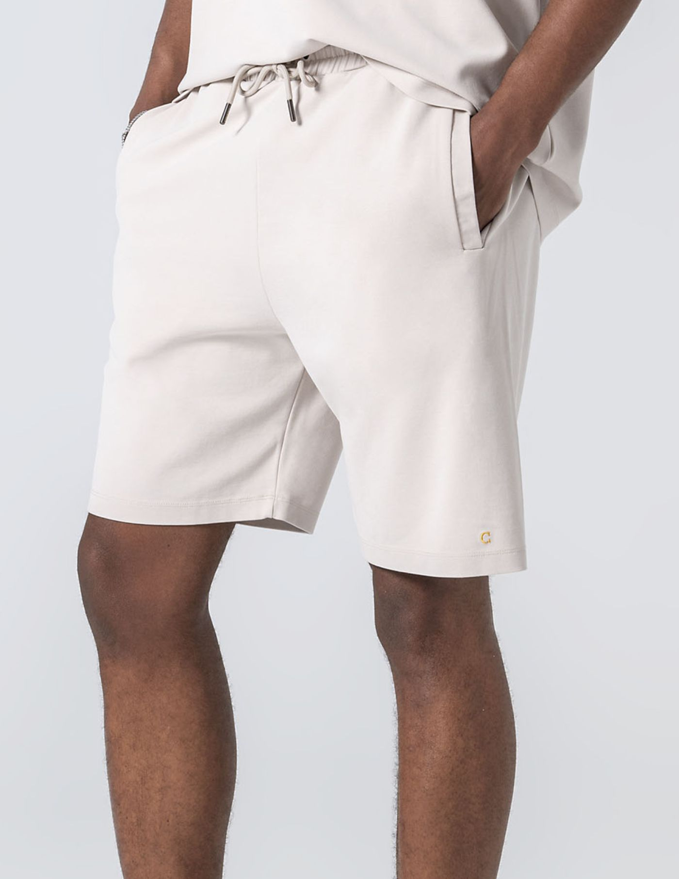 CALÇÕES RELAXED FIT BEGE