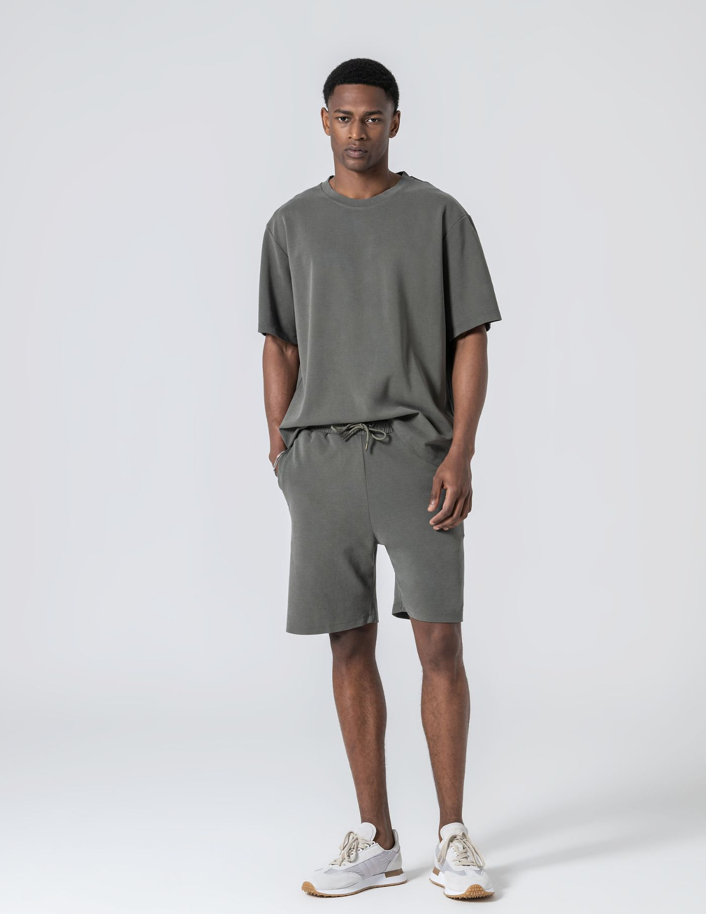 CALÇÕES RELAXED FIT VERDE