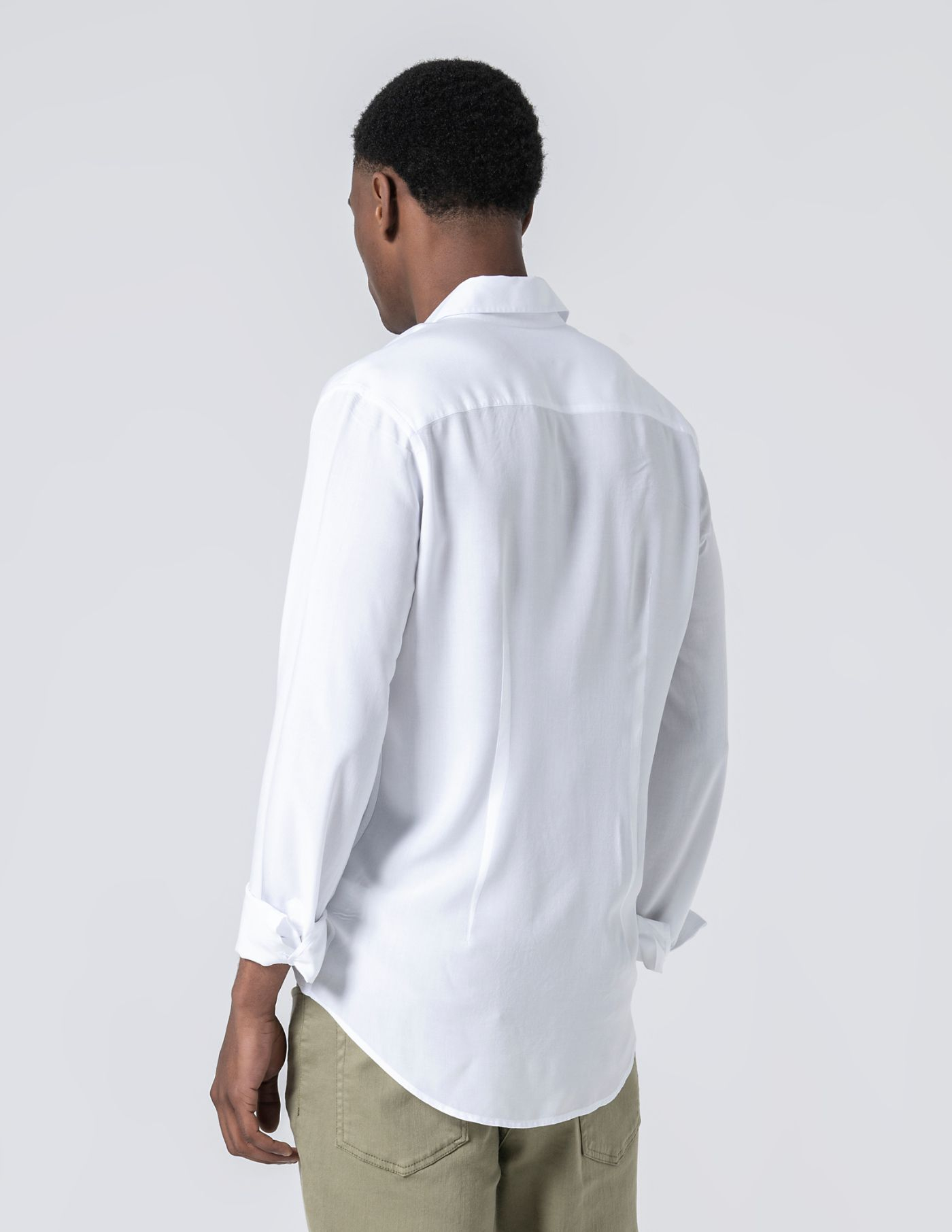 CAMISA RELAXED FIT LEVE BRANCO