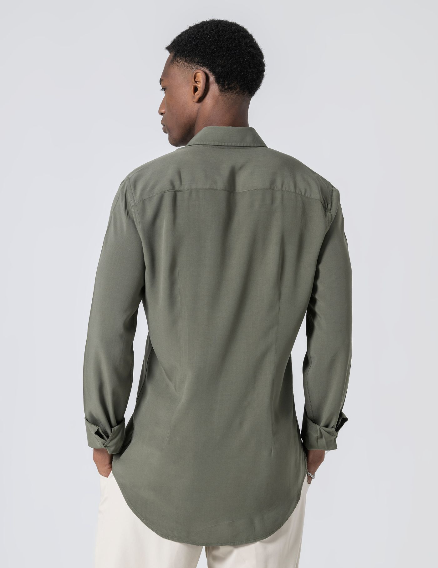  CAMISA RELAXED FIT LEVE VERDE