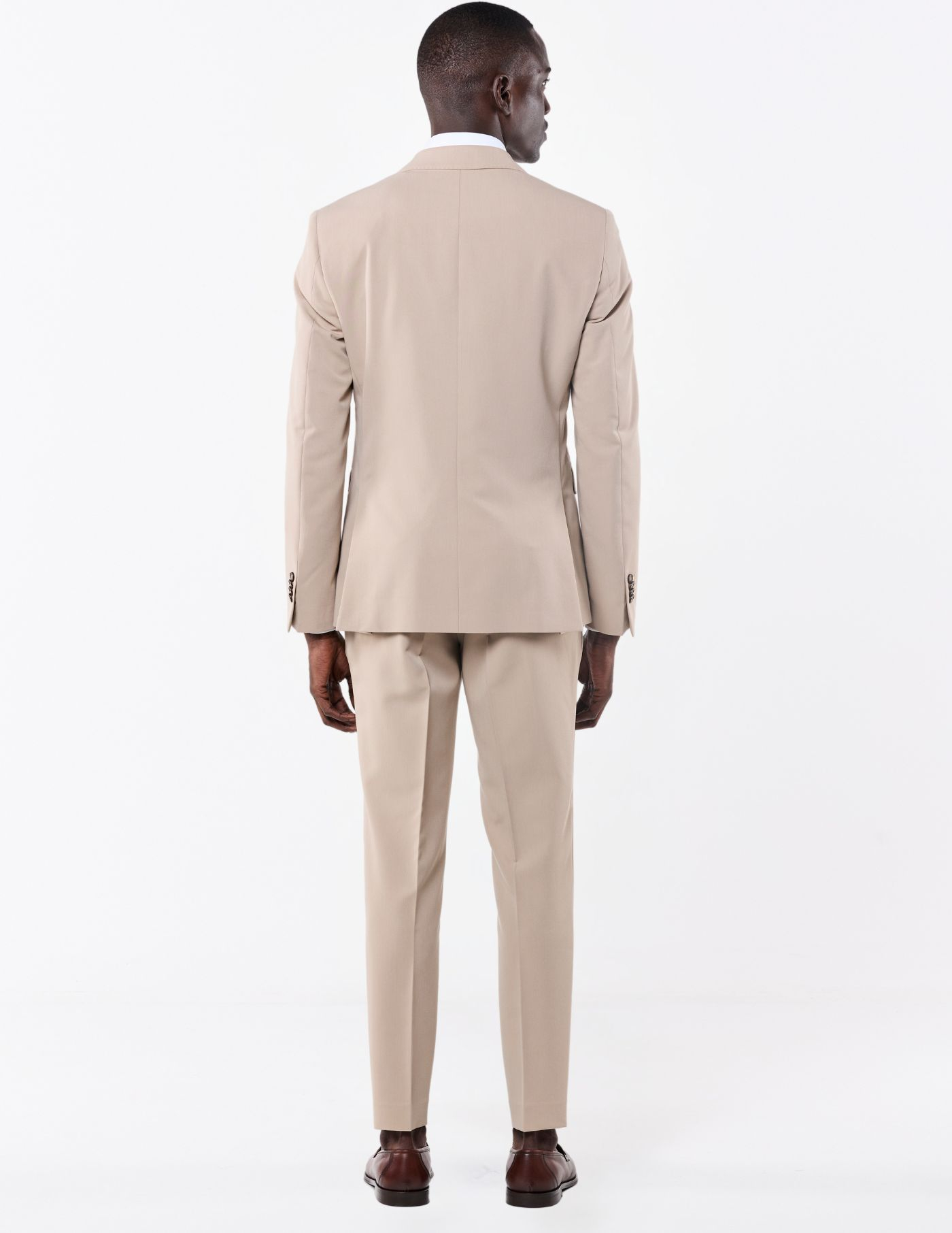 
FATO TRESPASSE SLIM FIT BEGE (PICK STITCH)
