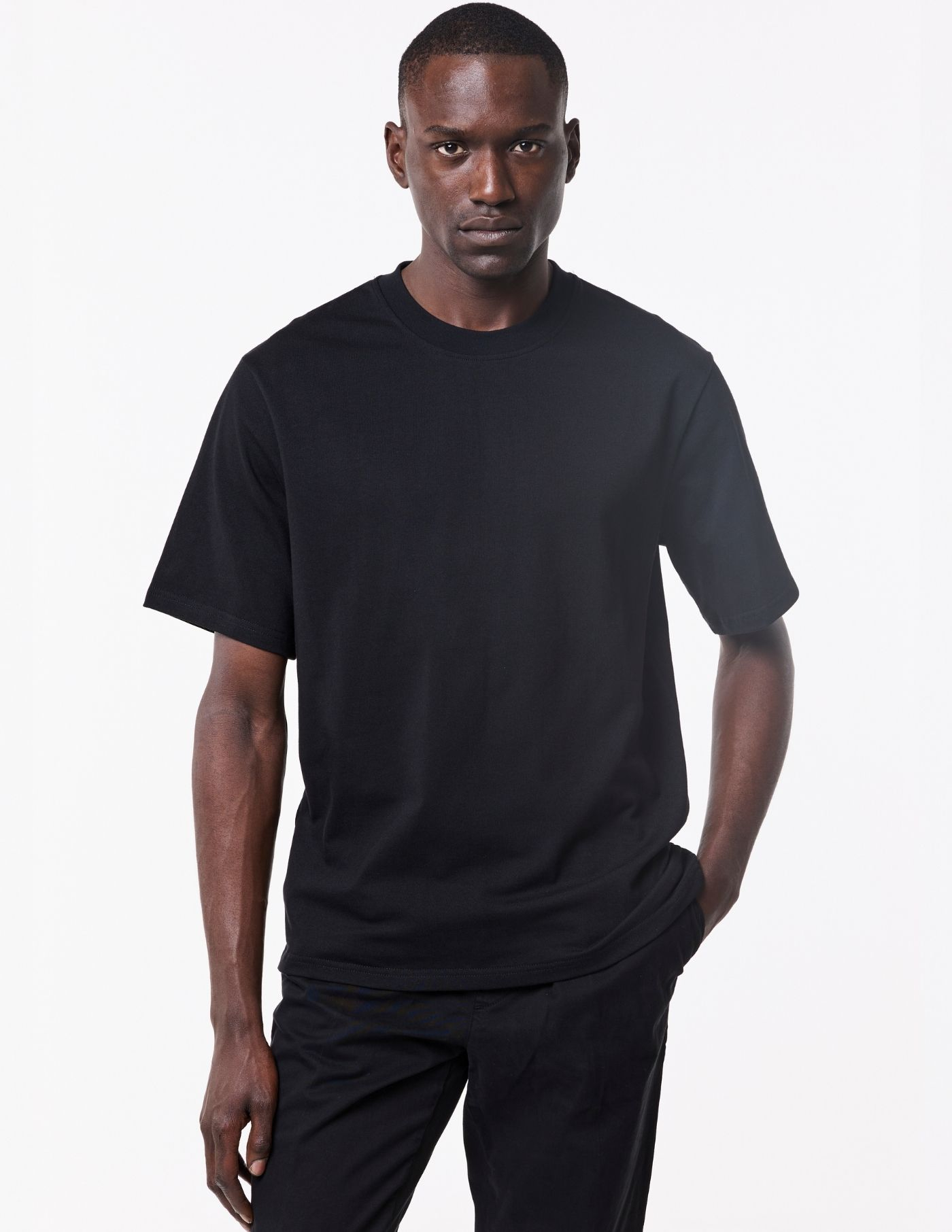 T-SHIRT OVERSIZE PRETA