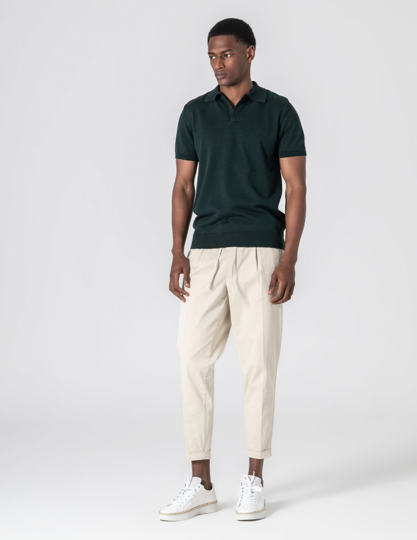 POLO DE MALHA EM BICO VERDE