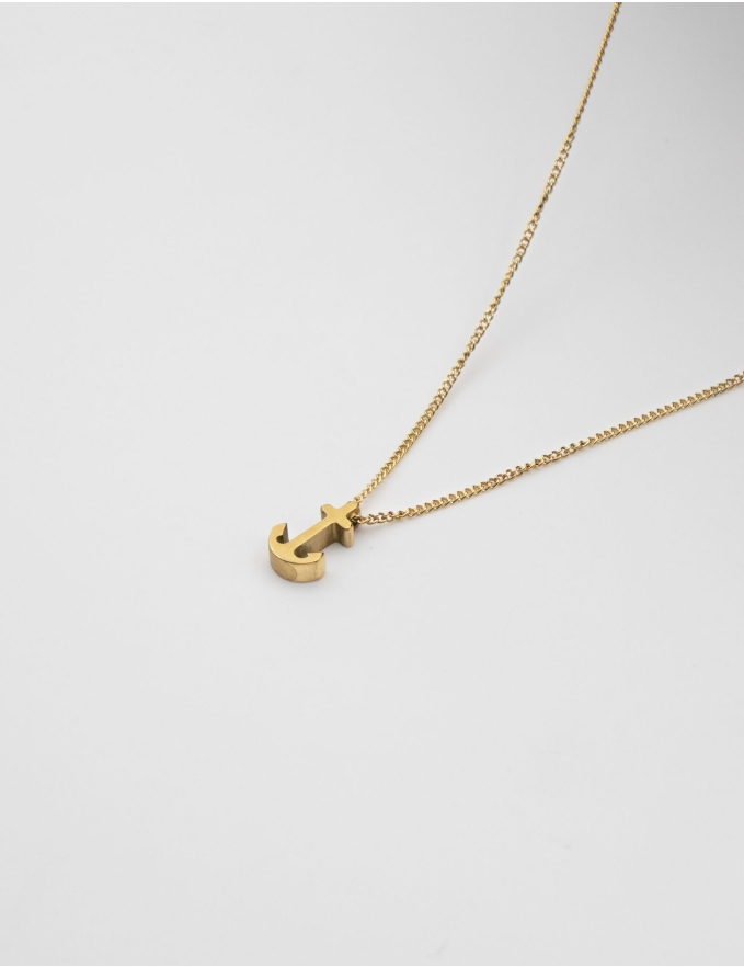 COLAR DOURADO CURTO PENDENTE ANCORA