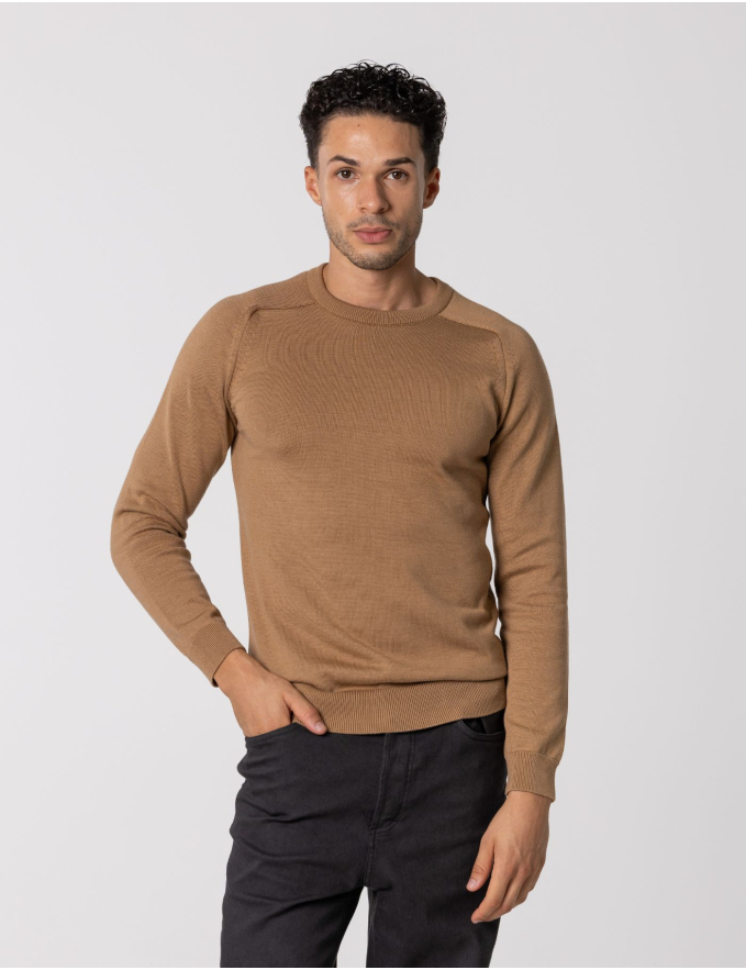 CAMISOLA DE MALHA GOLA CANELADA BEGE