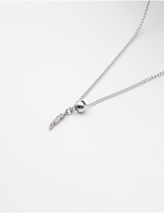 COLAR C/ PENDENTE DE PENA