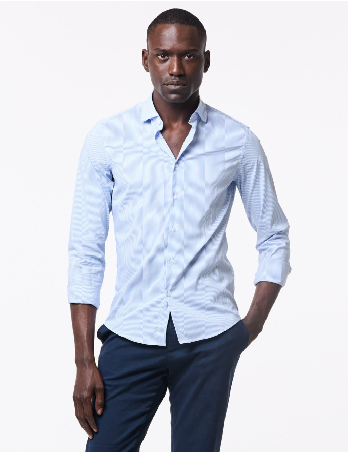 CAMISA SLIM FIT SOFT TOUCH RISCA AZUL CLARO
