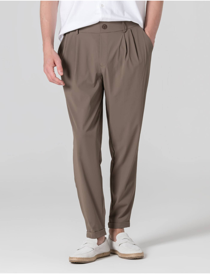 CALÇA DE TECIDO TÉCNICO MOUSSE