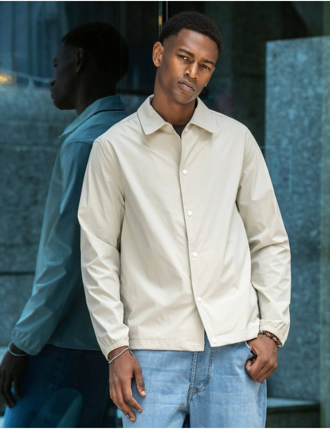 CASACO DE TECIDO TÉCNICO CRU