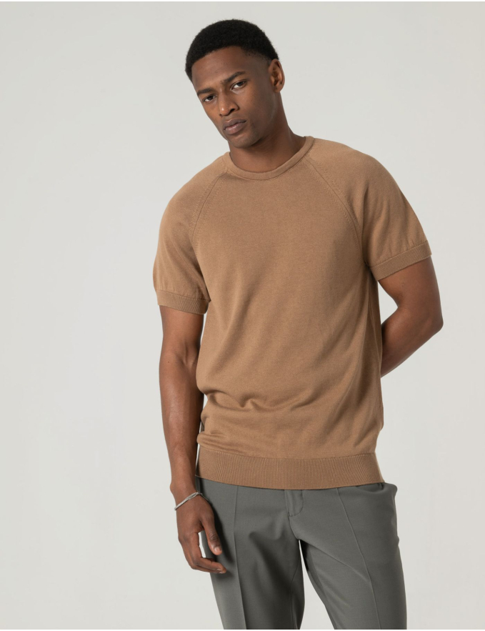 T-SHIRT TRICOT CAPPUCCINO